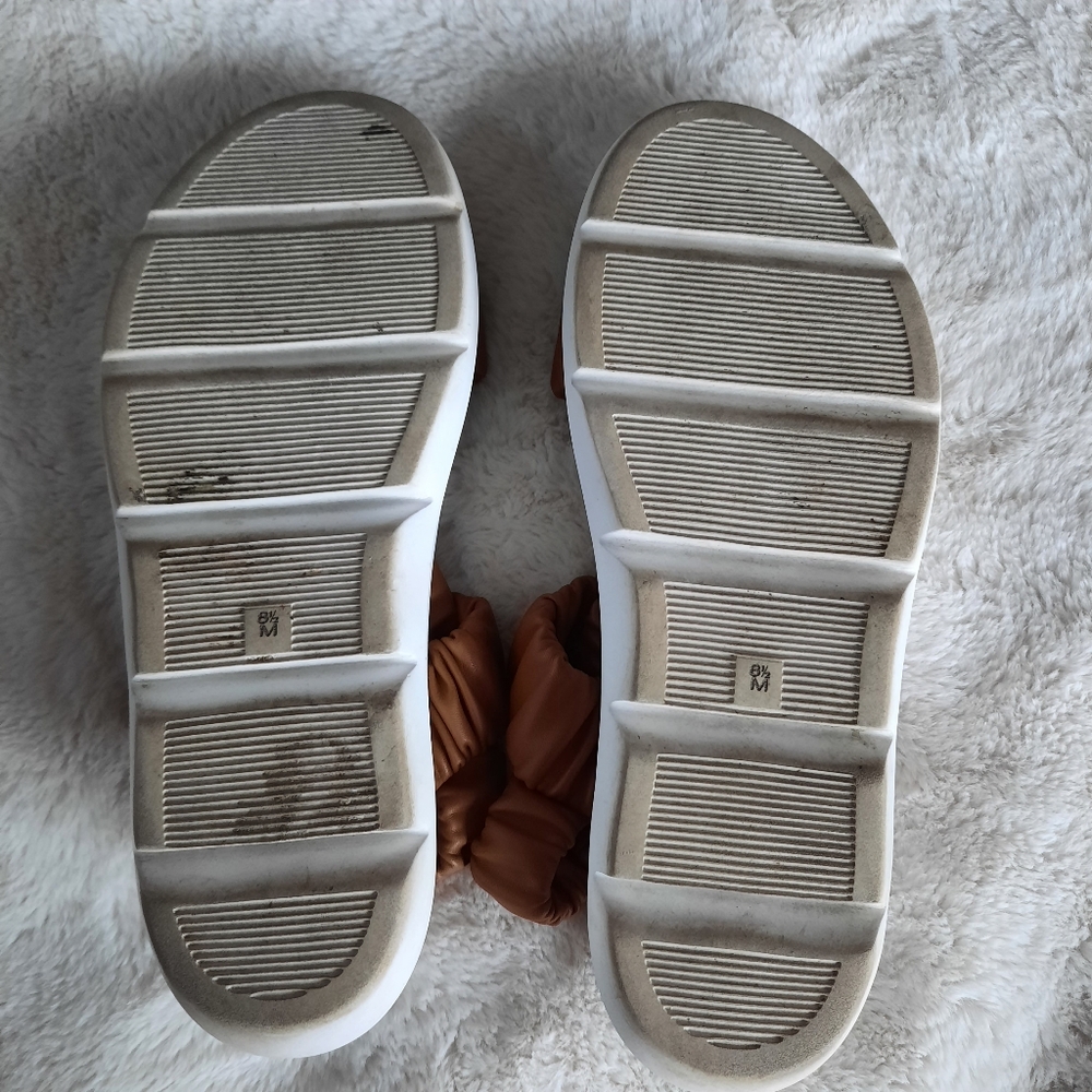 Van Eli Comfort Sandals Brown Camel Color Womens Size 8.5M - Picture 6 of 6